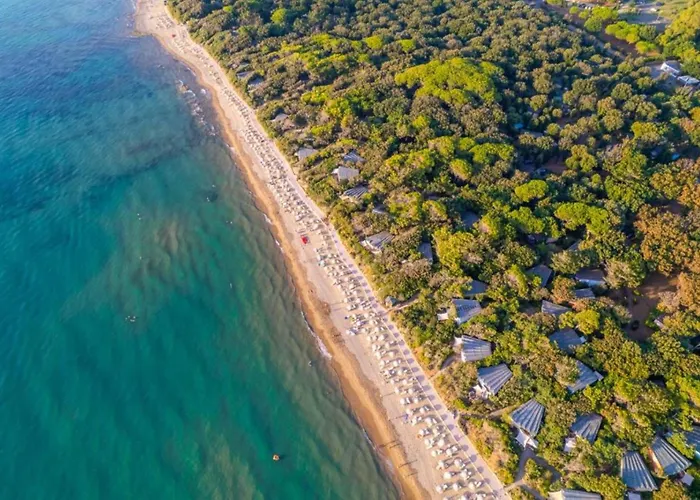 Hotel sulla spiaggia: Resort Riva Degli Etruschi